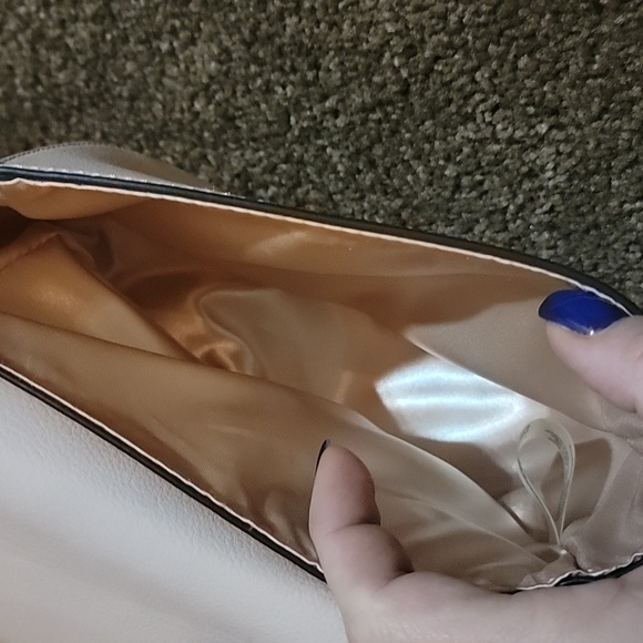 VICTORIA SECRET Bag - Picture 3 of 4